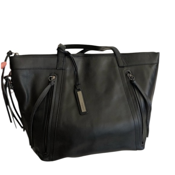 JOE’S JEANS BLACK LEATHER EXPANDABLE TASSEL SHOULDER BAG - Picture 1 of 16